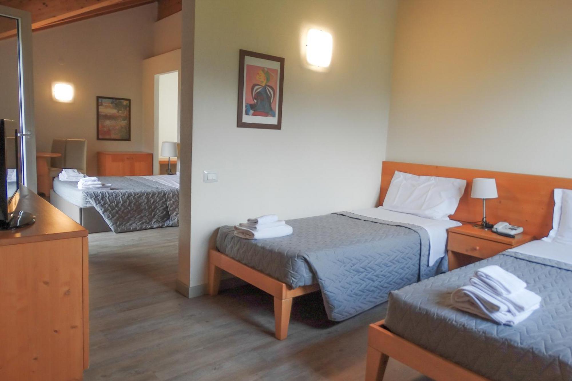 Al Ponte Garni Hotel Pergine Valsugana Room photo