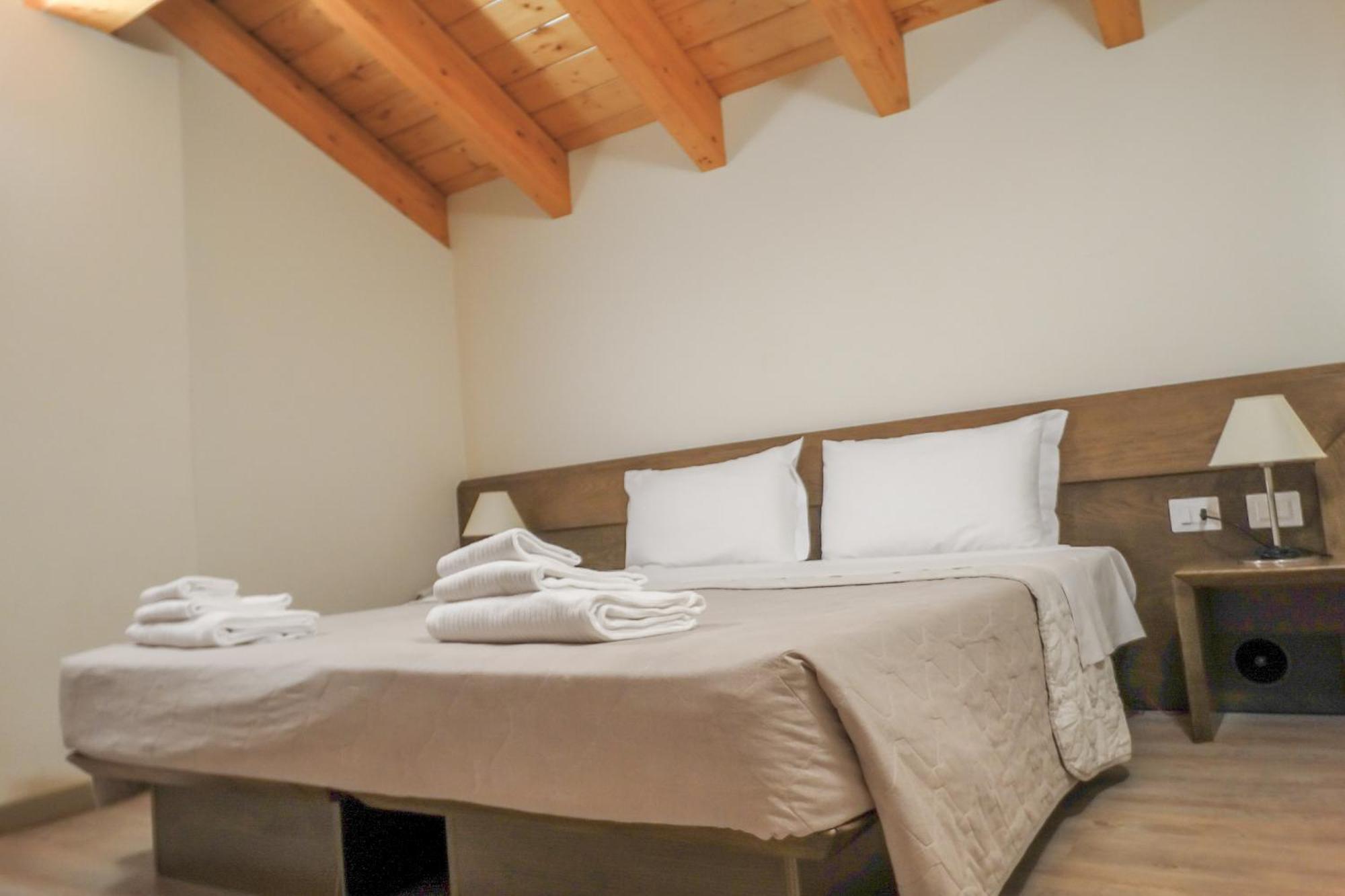 Al Ponte Garni Hotel Pergine Valsugana Room photo
